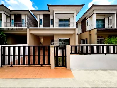 Houses for sale Anya Thani Industrial Estate (Gemopolis) : For Sale House , Pornthep Garden Ville 8 , Nong Prue , Bang Lamung , Chon Buri , CX-167478 ✅ Live chat with us ADD LINE @connexproperty ✅