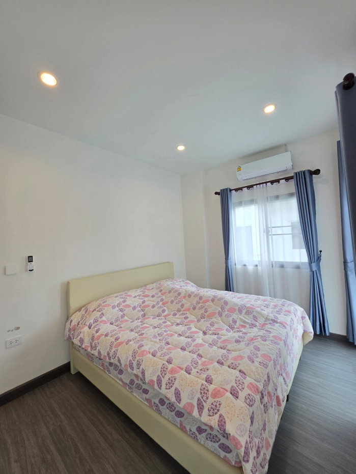 รูป บ้านใหม่ ในโครงการใหม่ 4ห้องนอน มีอ่างอาบน้ำ - รูปที่ 14/33
