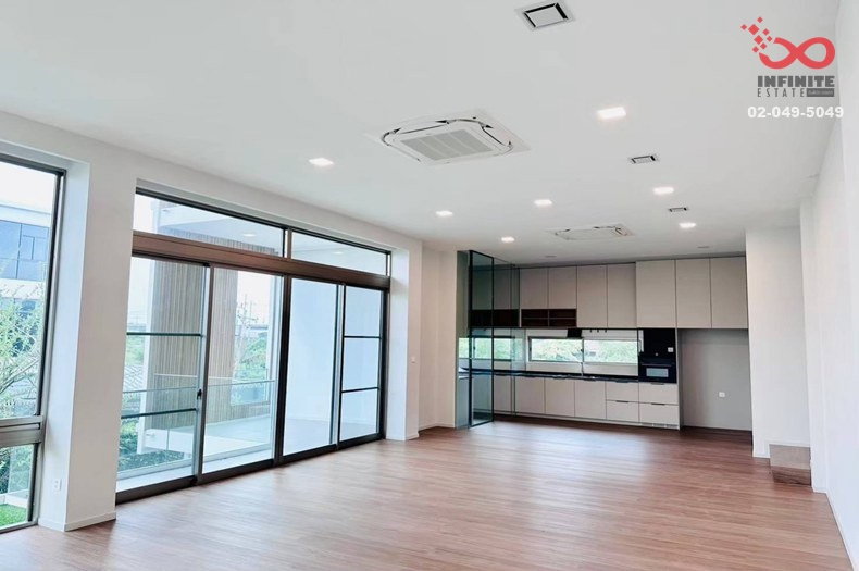 รูป ขายบ้านเดี่ยว 3 ชั้น หลังมุม 94 ตร.ว. หมู่บ้าน วีเว่ พระราม 9 ถนนกรุงเทพกรีฑา   - รูปที่ 4/12