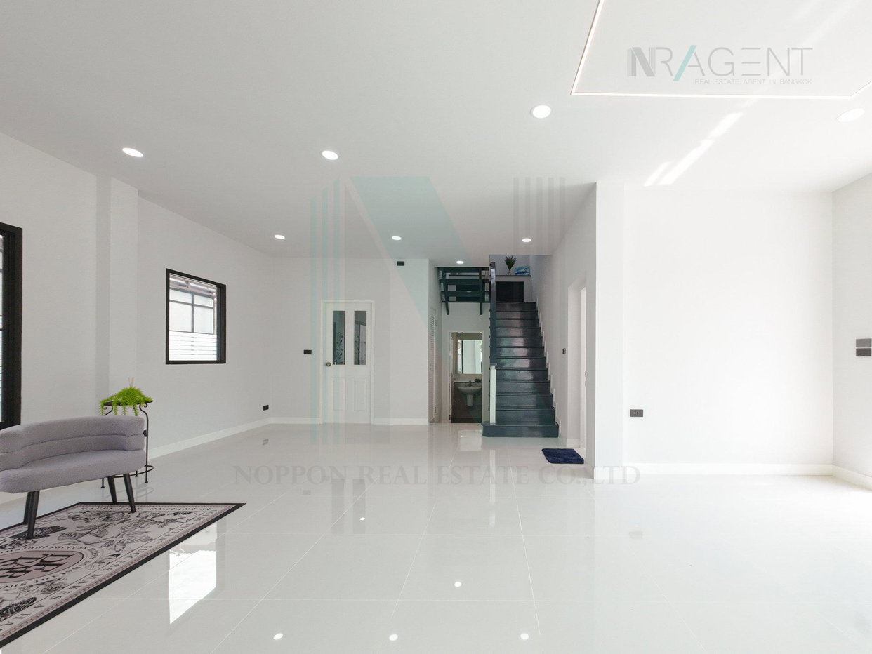 picture ð For Sell House SARANSIRI WONGWAEN-PRACHAUTHIT 2-story 4 bedroom 4 bathroom - 4/8