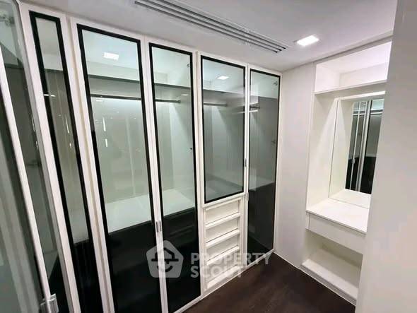 รูป คอนโด 4 ห้องนอน ชั้น 24 ขนาด 225 ตร.ม. The Pano Rama 3 ขาย (ID 3182816) - รูปที่ 3/10