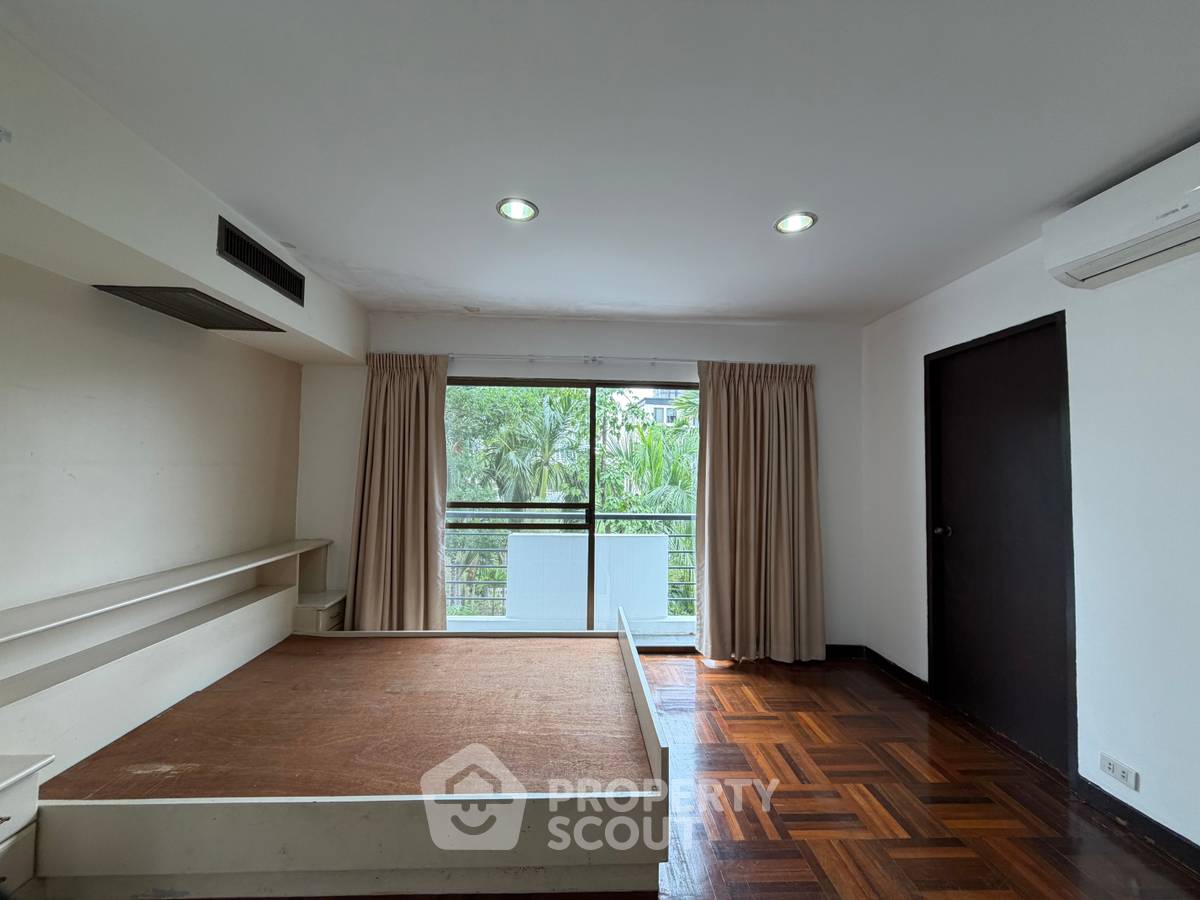 picture 2-Bed Condo For Sale At SP Mansion Thonglor 8, 400m To BTS Thong Lor (ID 3111973) - 8/11