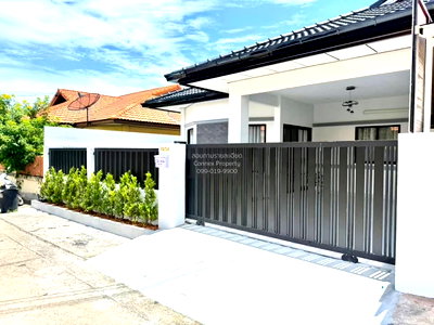 Houses for sale Anya Thani Industrial Estate (Gemopolis) : For Sale House , Raviporn City Home , Nong Prue , Bang Lamung , Chon Buri , CX-164771 ✅ Live chat with us ADD LINE @connexproperty ✅