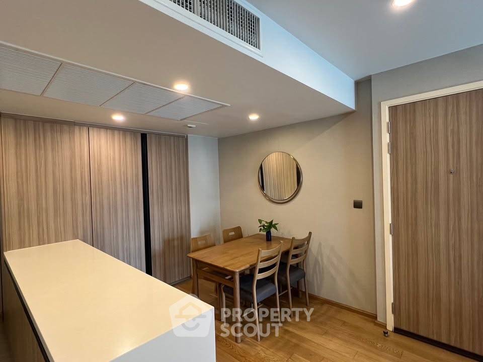 รูป ใกล้ BTS ชิดลม เพียง 200 ม. | คอนโด 2 ห้องนอน Na Vara Residence (ID 3183999) - รูปที่ 8/15
