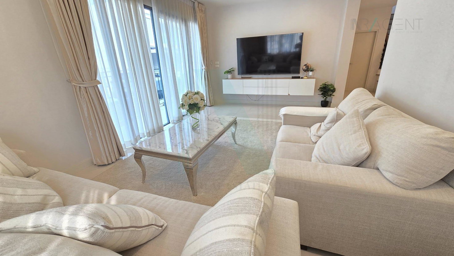 picture ð For Rent 2-story House CENTRO BANGNA 4 bedroom 5 bathroom - 2/8
