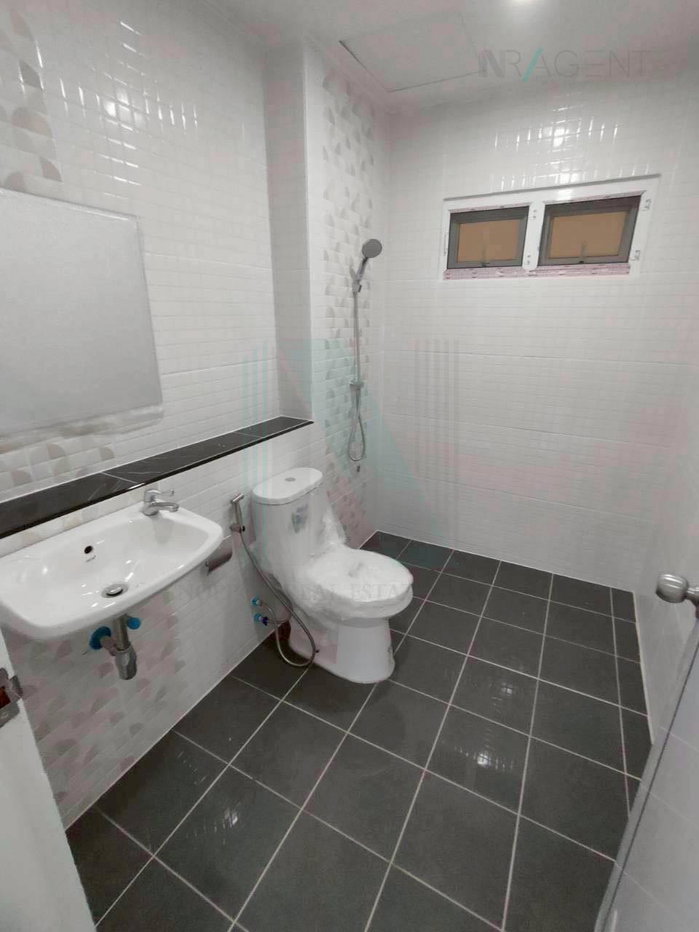 รูป 📌 ขายทาวน์โฮม โครงการ บ้านธนกาญจน์ 3 ชั้น 3 ห้องนอน 3 ห้องน้ำ - รูปที่ 6/8
