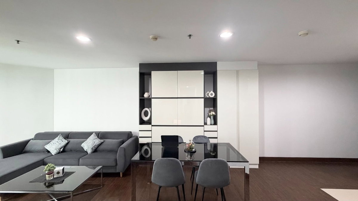 รูป 🔥 Belle Grand Rama 9 ห้องใหญ่ 2 ห้องนอน ชั้น 20 ขนาด 67 ตร.ม. ใกล้ MRT พระราม 9 เพียง 35,000 บาท/เดือน! 🏙️✨ - รูปที่ 5/11