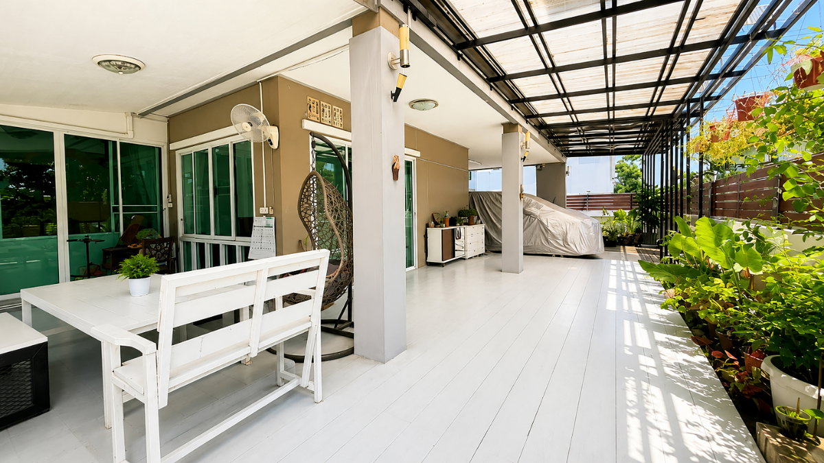รูป ขายบ้านเดี่ยว 2 ชั้น บ้านบึง ชลบุรี หมู่บ้านบูรพาเมาท์เท่น หลังมุม มีสระว่ายน้ำส่วนตัว - รูปที่ 14/40