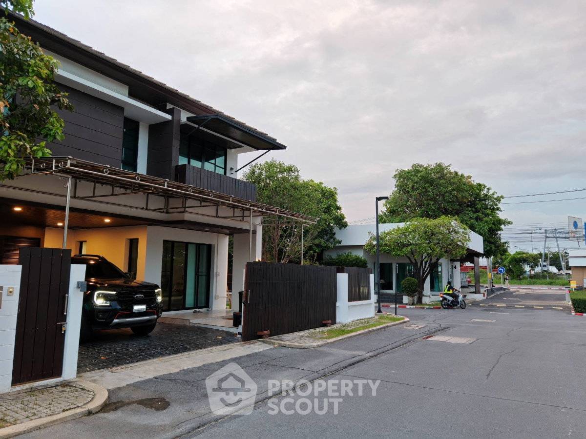 รูป บ้าน 3 ห้องนอน ขนาด 200 ตร.ม. สำหรับขายใน Lake View Park Bangna (ID 3172957) - รูปที่ 3/11