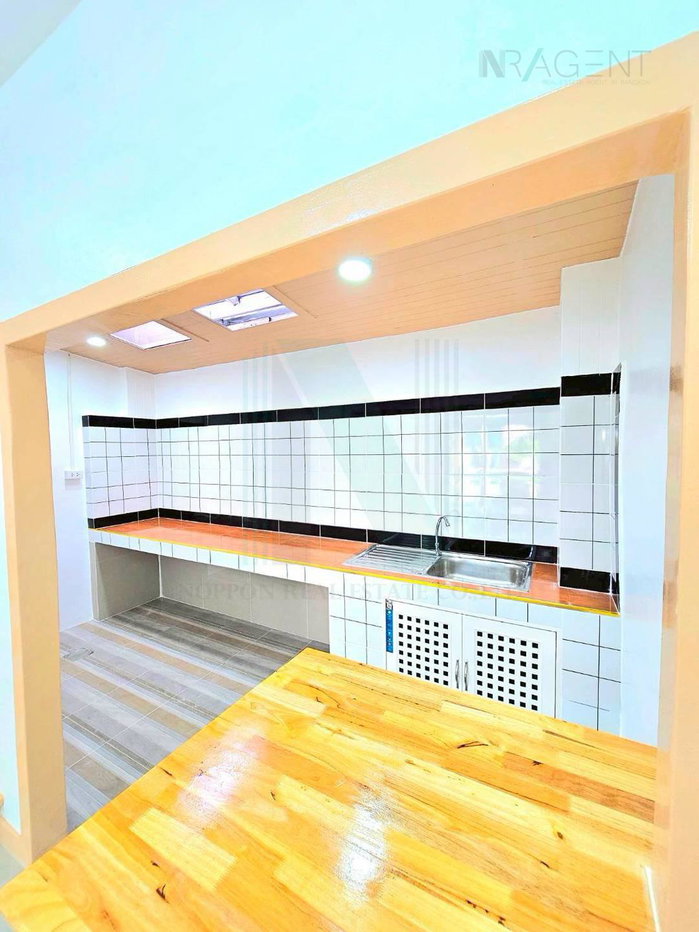 รูป 📌 ขายทาวน์เฮาส์ โครงการ หมู่บ้านช.รุ่งเรือง6 2 ชั้น 2 ห้องนอน 2 ห้องน้ำ - รูปที่ 7/8