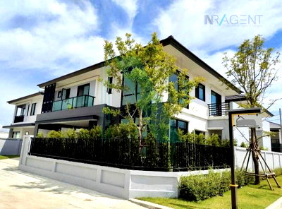 เช่าบ้านเดี่ยว นิคมบางพลี : 📌 ให้เช่าบ้านเดี่ยว โครงการ บริทาเนีย บางนา-สุวรรณภูมิ กม.26 2 ชั้น 4 ห้องนอน 5 ห้องน้ำ