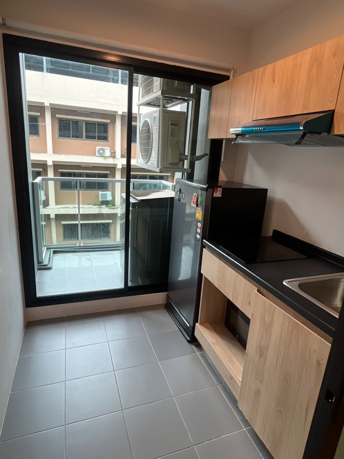 picture MRT Huai Khwang 1.4 km. Condo The Excel Ratchada 18 ( Rental ) Price 13,000 Baht - 10/14