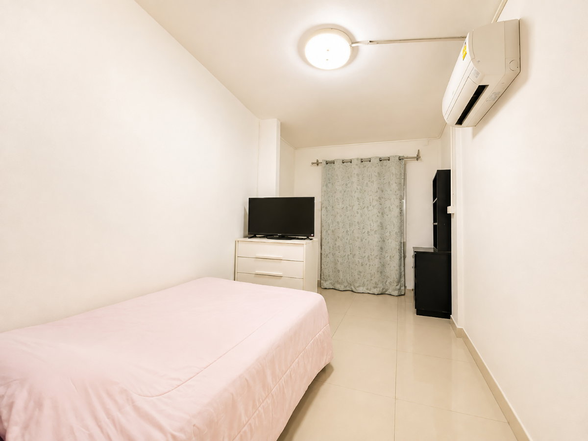 รูป ขายบ้านเดี่ยว 2 ชั้น บ้านบึง ชลบุรี หมู่บ้านบูรพาเมาท์เท่น หลังมุม มีสระว่ายน้ำส่วนตัว - รูปที่ 27/40