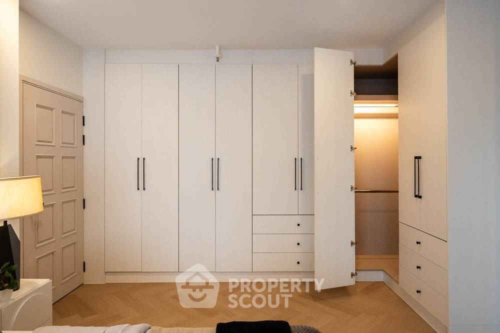 รูป ใกล้ BTS ทองหล่อ 200 ม. คอนโด 3 ห้องนอน Fifty Fifth Tower Thonglor (ID 3182807) - รูปที่ 37/50