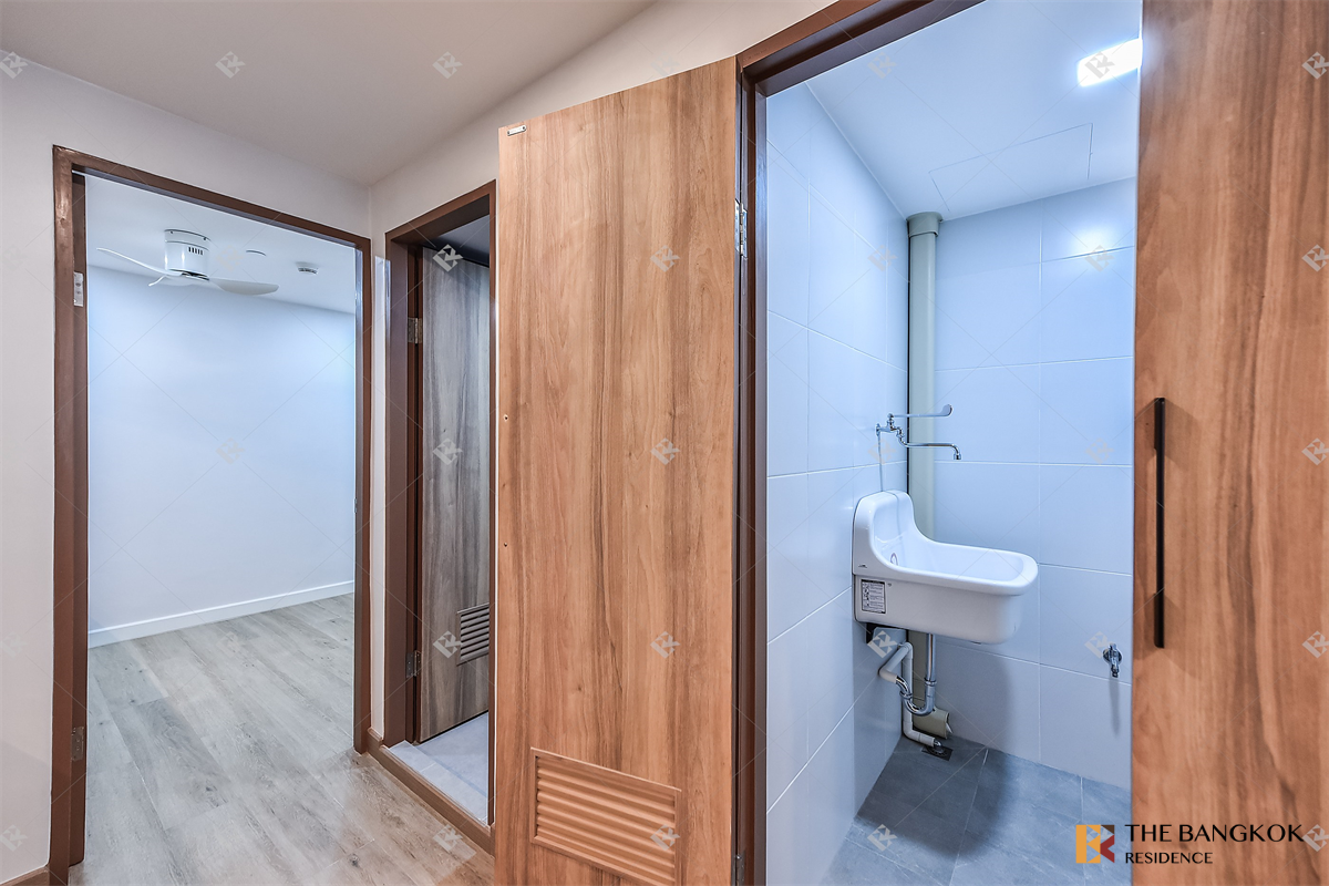picture Somkid Gardens near BTS Phloen Chit Ultimate Luxury Lifestyle with Convenience - 3/10