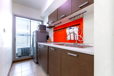 ขายคอนโด : A050215 Bliz Condominium Bearing