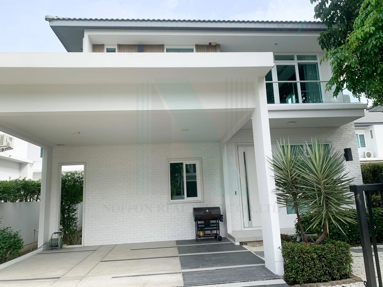 รูป 📌 ให้เช่าบ้านเดี่ยว โครงการ มัณฑนา ศรีนครินทร์-ร่มเกล้า 2 ชั้น 3 ห้องนอน 3 ห้องน้ำ - รูปที่ 1/8