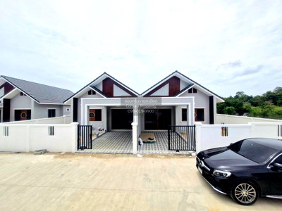 Houses for sale Bang Lamung Chonburi : For Sale House , Nordic Modern Twin Houses - Bang Lamung 41 , Bang Lamung , Bang Lamung , Chon Buri , CX-167053 ✅ Live chat with us ADD LINE @connexproperty ✅