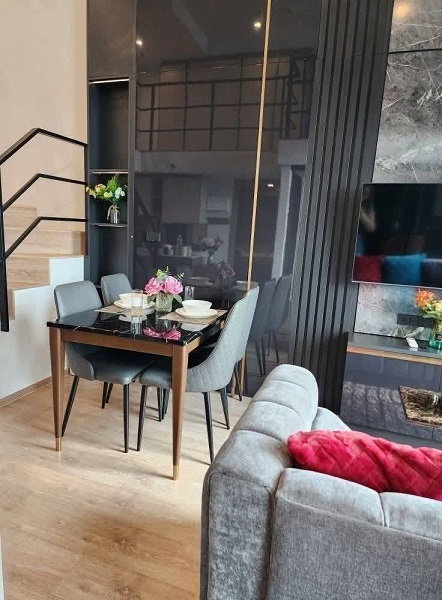 picture **Rare Duplex Unit for Rent: Ideo Rama 9 - Asoke | High Floor (30th) | Fully Furnished** - 5/22