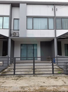 รูปภาพ 📌 ให้เช่าทาวน์เฮาส์ โครงการ พลีโน่ บางนา-วงแหวน 2 ชั้น 3 ห้องนอน 2 ห้องน้ำ