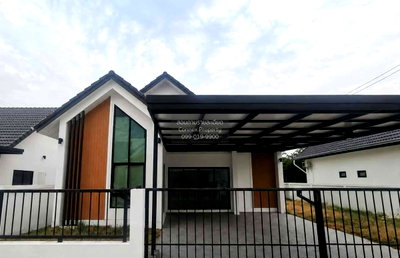 Houses for sale วิทยาลัยเทคโนโลยีชลบุรี : For Sale House , Baan Pordee Keeree Huai Kapi - Bang Saen , Huai Kapi , Mueang Chon Buri , Chon Buri , CX-168422 ✅ Live chat with us ADD LINE @connexproperty ✅