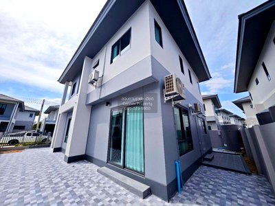 Houses for sale Bang Lamung Chonburi : For Sale House , Patta Element , Takhian Tia , Bang Lamung , Chon Buri , CX-139882 ✅ Live chat with us ADD LINE @connexproperty ✅