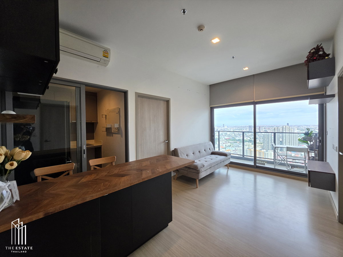 picture For rent Whizdom Connect, corner unit with Flexi Room  - 1/13
