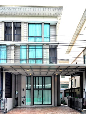 Townhouses for sale Assumption University Huamark Campus (Abac Huamark) : 📌 For Sell Town house PATIO PHATTHANAKAN 32 3-story 3 bedroom 3 bathroom