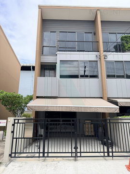 📌 ขายทาวน์โฮม โครงการ บ้านกลางเมือง สุขุมวิท-อ่อนนุช 3 ชั้น 3 ห้องนอน 3 ห้องน้ำ