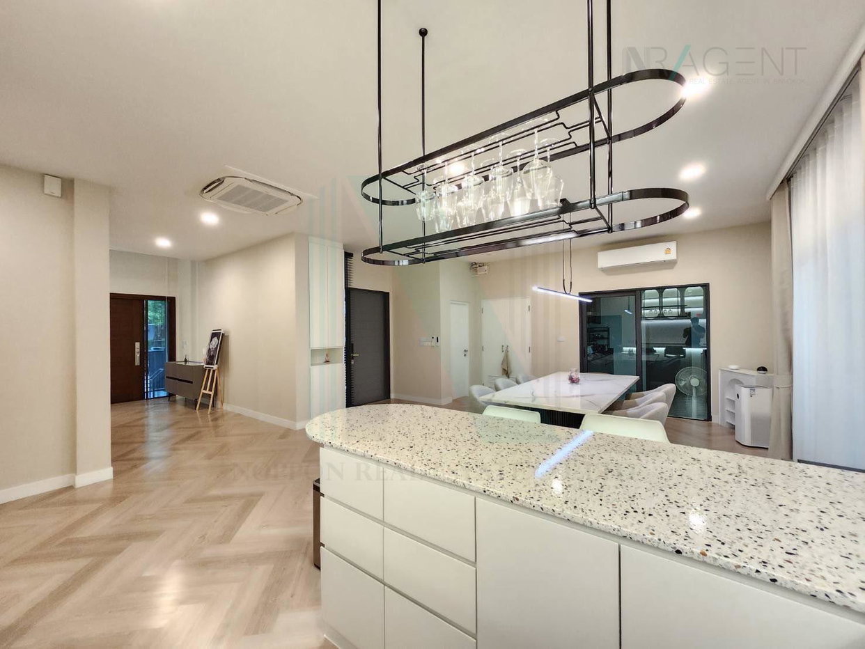 picture ð For Sell House THE CITY SUKHUMVIT-ONNUT 2-story 4 bedroom 5 bathroom - 6/8