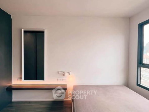 1-BR Condo At Ideo Chula Samyan Near MRT Sam Yan (ID 3180757)