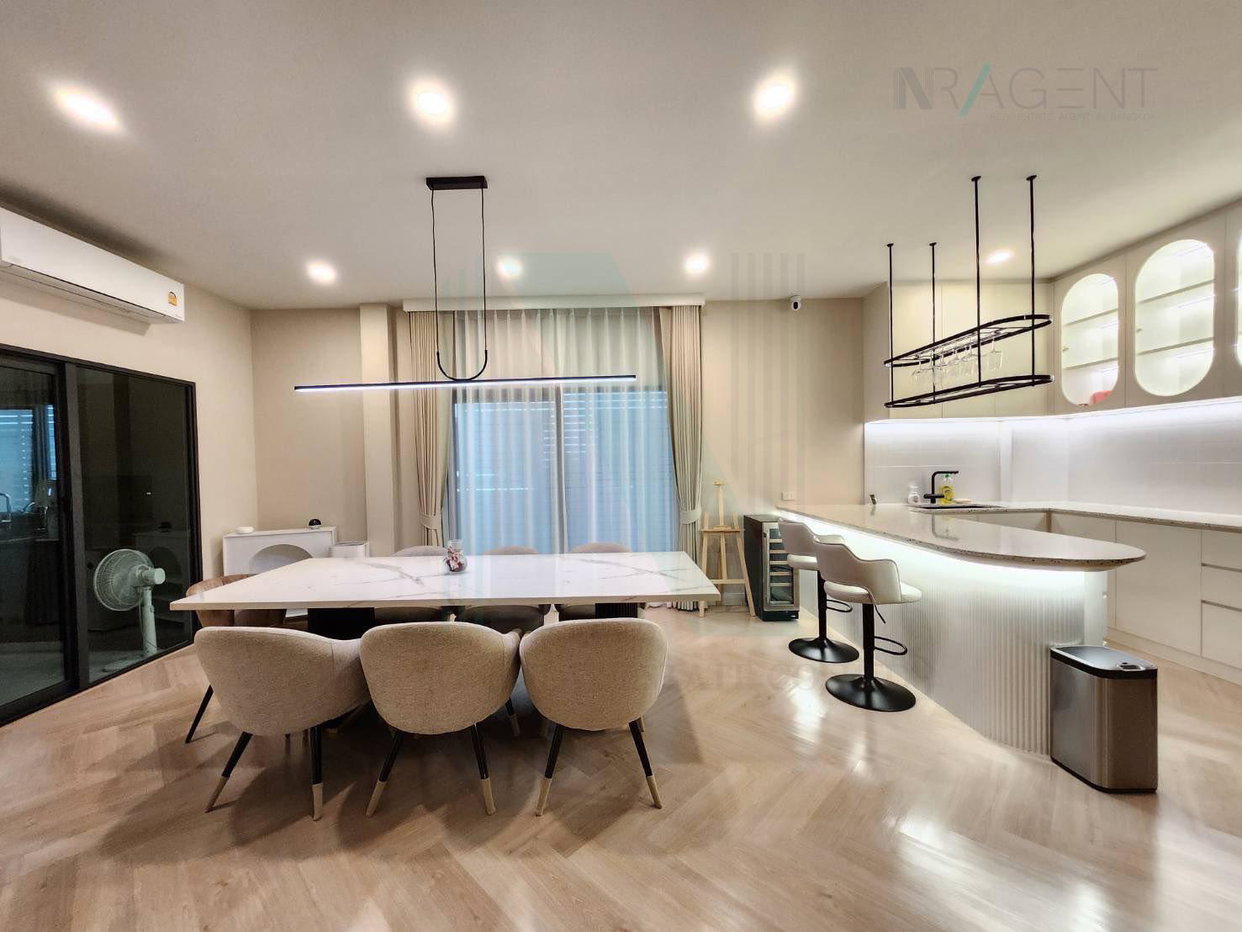 picture ð For Sell House THE CITY SUKHUMVIT-ONNUT 2-story 4 bedroom 5 bathroom - 4/8