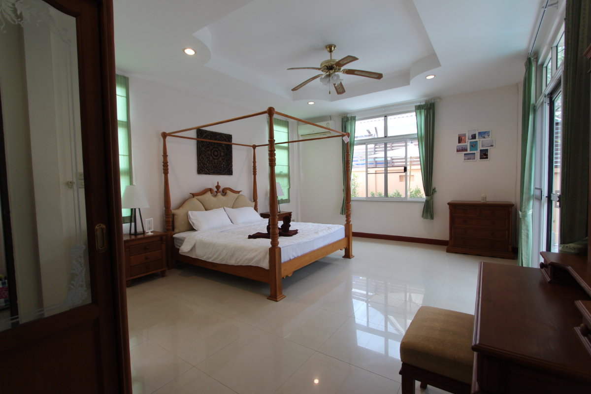 รูป ให้เช่าพูลวิลล่า 2 หลัง พัทยา-จอมเทียน | Hansa Paradise Hill | 3 นอน 3 น้ำ สระส่วนตัว เริ่ม 37,000/เดือน - รูปที่ 20/22