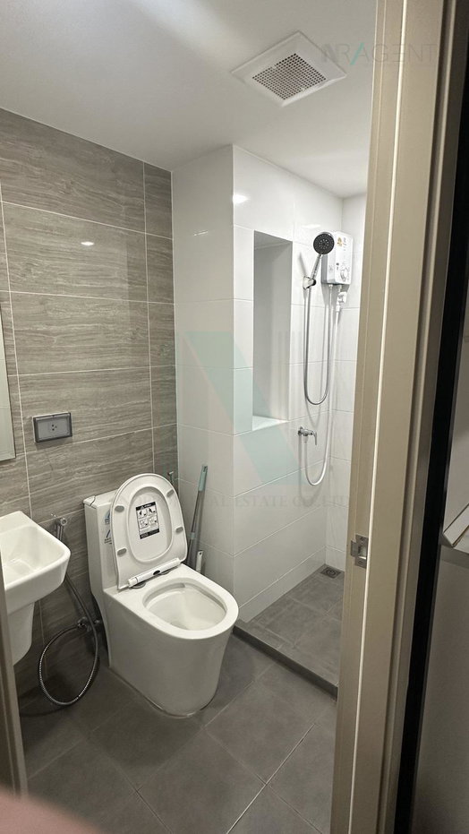 picture For Rent Condo BROMPTON PET FRIENDLY SAMRONG-STATION Building , Floor ,Studio, Room size 24 sqm - 3/8