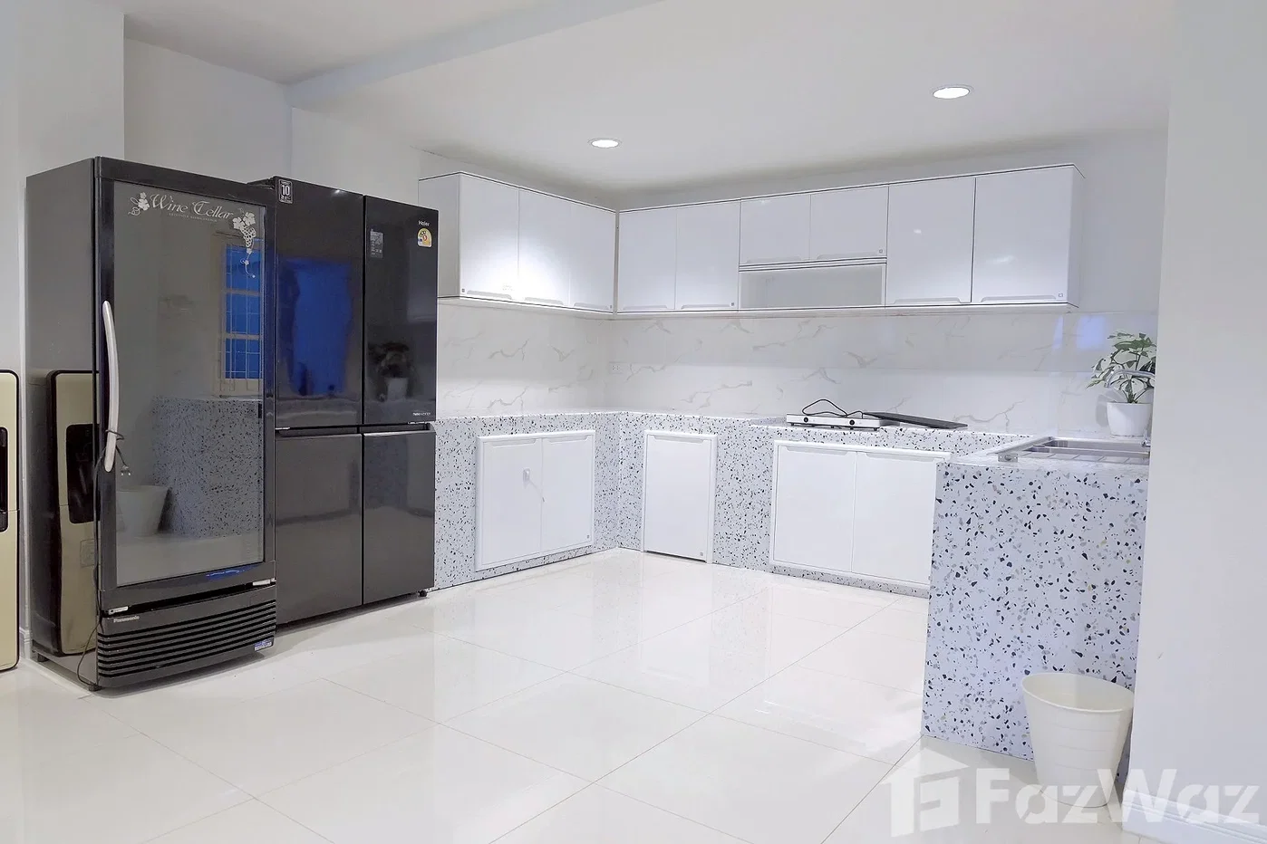 รูป ทาวน์เฮ้าส์ให้เช่า 9 ห้องนอน ใน คลองเตย, กรุงเทพมหานคร 6670313 - รูปที่ 26/38