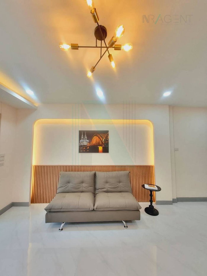 picture 📌 For Sell Town house THE EMERALD PARK 3 2-story 3 bedroom 2 bathroom - 5/8