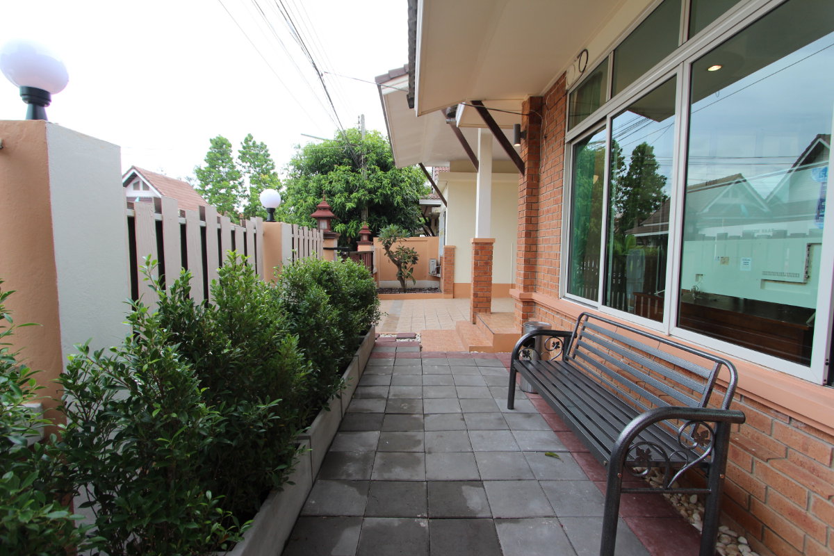รูป ให้เช่าพูลวิลล่า 2 หลัง พัทยา-จอมเทียน | Hansa Paradise Hill | 3 นอน 3 น้ำ สระส่วนตัว เริ่ม 37,000/เดือน - รูปที่ 21/22