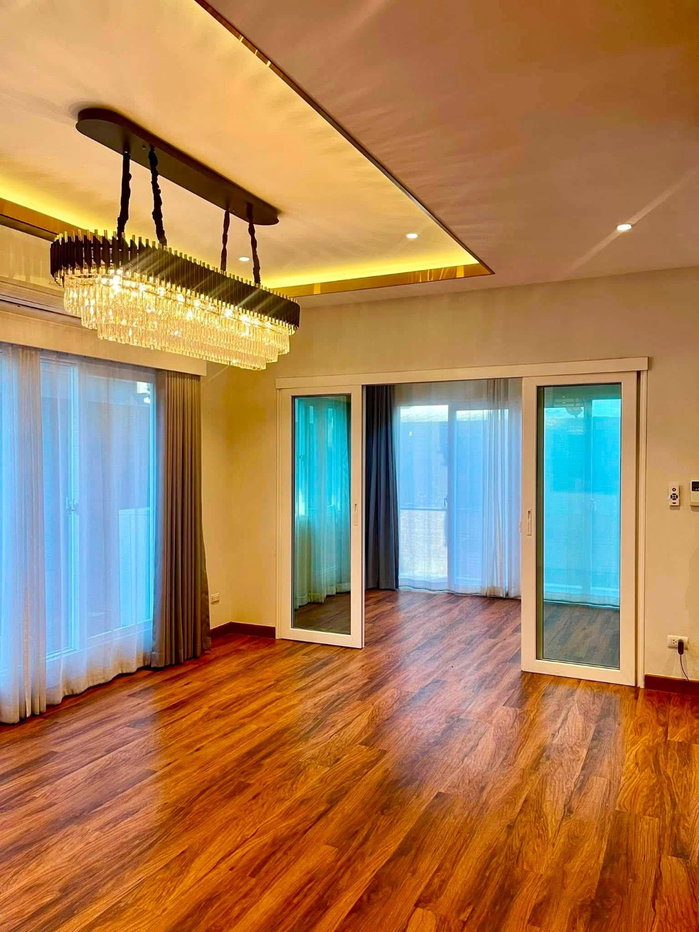 picture Luxury Homes in Laddarom Elegance, Ruamchok, Chiang Mai Provincial Hall, 2 Houses Available - 18/26