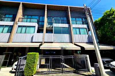 Townhouses for sale Sai Mai : 📌 For Sell Town house BAAN KLANG MUANG WATCHARAPOL 3-story 3 bedroom 3 bathroom