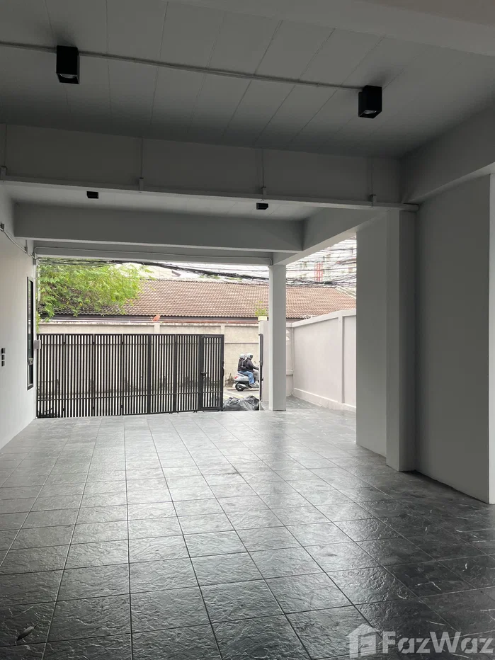 รูป บ้านเดี่ยวให้เช่า 5 ห้องนอน ใน สามเสนนอก, กรุงเทพมหานคร 6669685 - รูปที่ 33/33