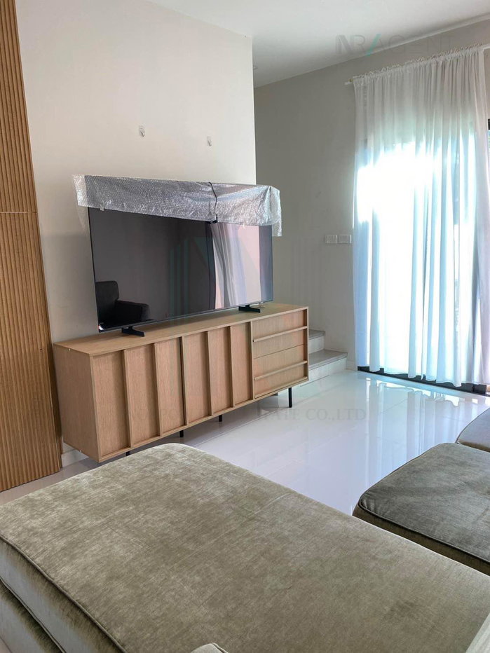 รูป 📌 ให้เช่าทาวน์เฮาส์ 2 ชั้น อัลติจูด คราฟ บางนา 2 ห้องนอน 2 ห้องน้ำ - รูปที่ 2/8