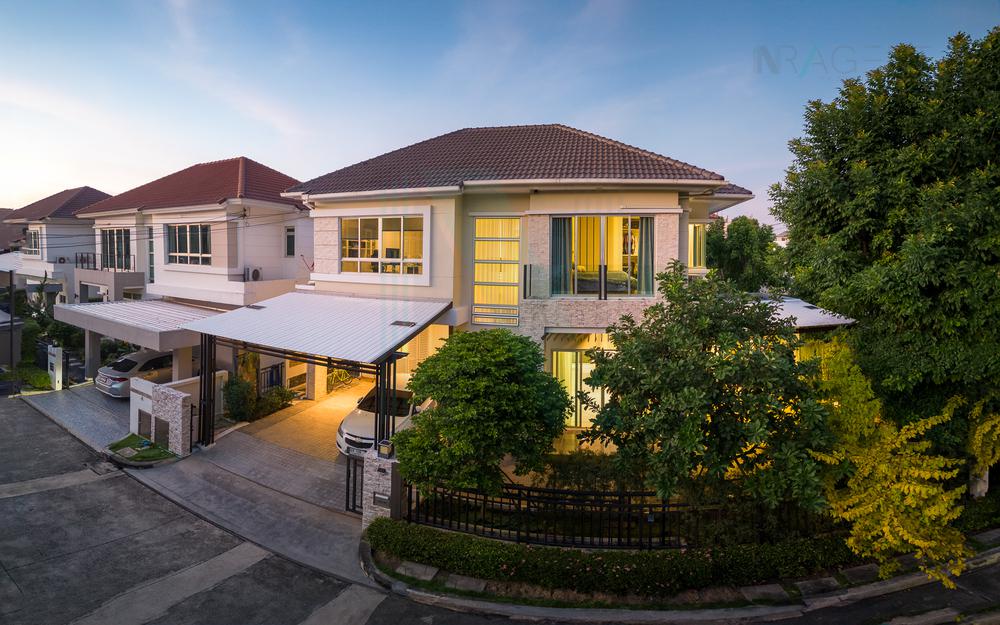 รูป 📌 ขายบ้านเดี่ยว โครงการ บางกอก บูเลอวาร์ด พระราม 9-ศรีนครินทร์ 2 ชั้น 3 ห้องนอน 4 ห้องน้ำ - รูปที่ 1/8