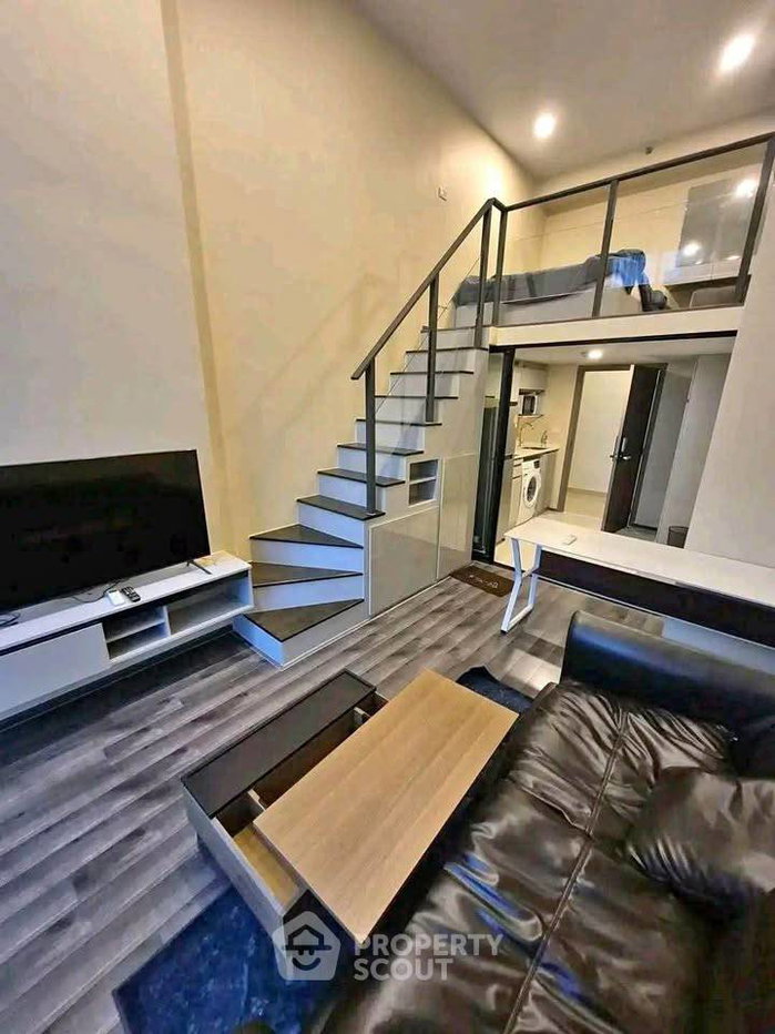 picture Great Value 1-BR KnightsBridge Space Rama 9 Near MRT Phra Ram 9 (ID 3180691) - 1/7