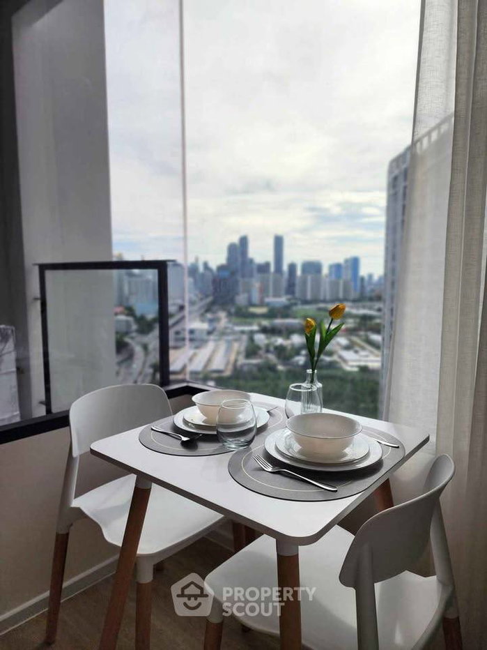 picture High-Floor 1-BR Condo At Landmark @MRTA Station (ID 3183409) - 9/9