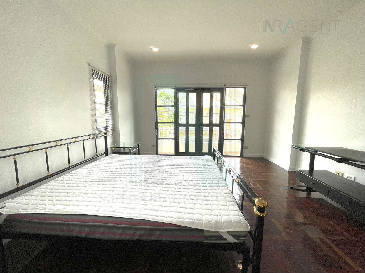 รูป 📌 ให้เช่าบ้านเดี่ยว 2 ชั้น บ้านกรองทอง พัฒนาการ 32 3 ห้องนอน 3 ห้องน้ำ - รูปที่ 6/8