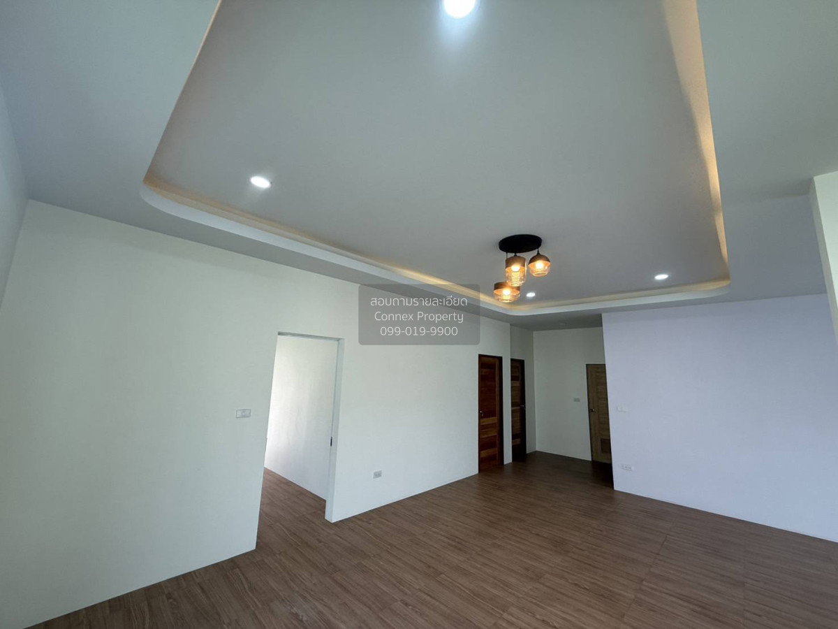 รูป ขายบ้าน  เพชรกาญจนา ตะเคียนเตี้ย บางละมุง ชลบุรี CX-155063 ✅ ทักไลน์ @connexproperty ตอบทันที ทีมงานมืออาชีพ ✅ - รูปที่ 6/12