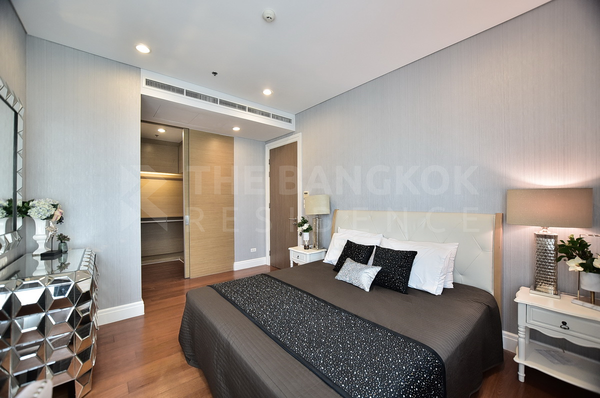 รูป ไบร์ท สุขุมวิท 24  ขนของย้ายเข้าได้ทันที - รูปที่ 8/10