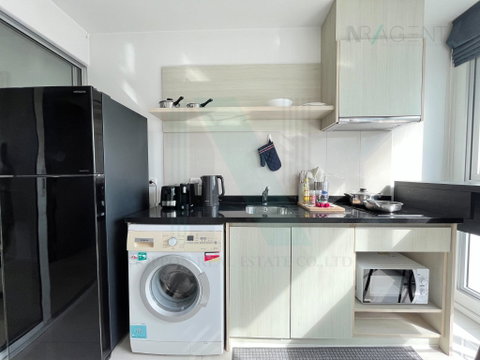 🎉 For Rent Condo RHYTHM  SATHORN - NARATHIWAS Building 1, Floor 23,1 bed room, Room size 40 sqm