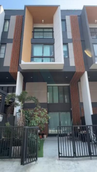 รูป 📌 ให้เช่าทาวน์เฮาส์ 3 ชั้น ชิเซน พัฒนาการ 32 3 ห้องนอน 4 ห้องน้ำ - รูปที่ 1/8
