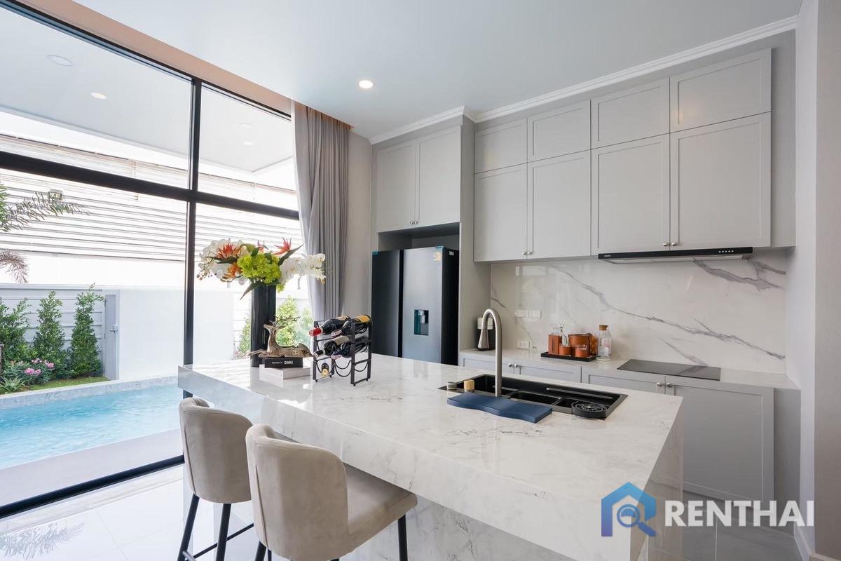 picture Luxury pool villa for rent 4bed 4bath - 9/16